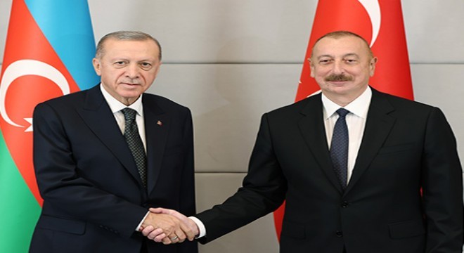  Yaşasın Azerbaycan, yaşasın Türkiye kardeşliği 