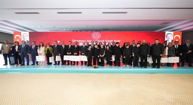  Öğretmen, Yazar; Çocuk Çiçek Açar 