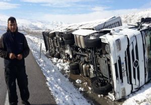 Kar yağışı ulaşımı olumsuz yönde etkiledi