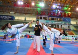 Palandöken Karate Şampiyonası’nda geri sayım