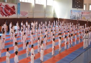 Karatede eğitim atağı