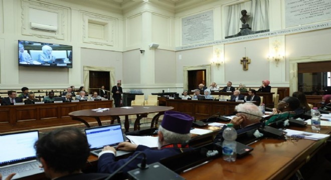 Emine Erdoğan 'Dünya 5'ten büyüktür' mesajı verdi