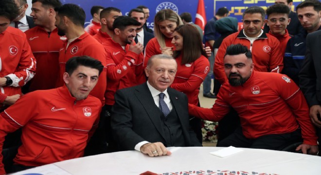 Erdoğan’dan sporun birleştirici yönüne vurgu