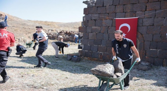 Erzurum Emniyetinden örnek etkinlik