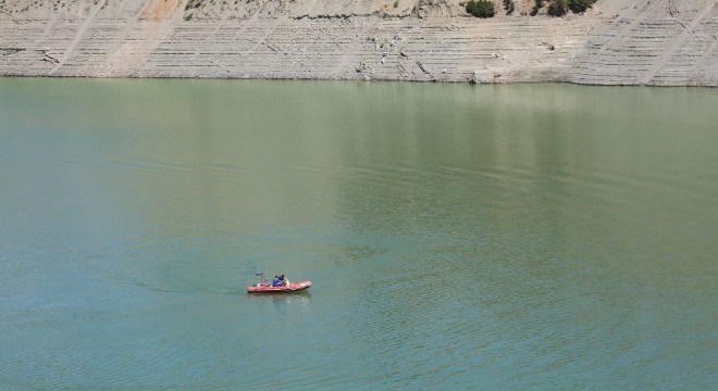 Gülistan, kodu düşürülen barajda aranıyor