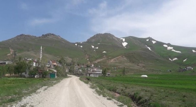 Horasan’da bir köy karantinaya alındı