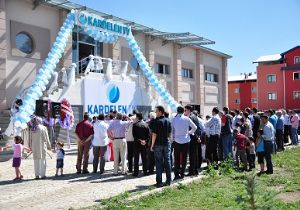 Akdağ Kardelen Tv yi yayına açtı