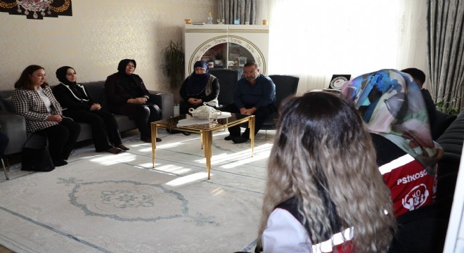 Karaloğlu Şehit Ailesini ziyaret etti