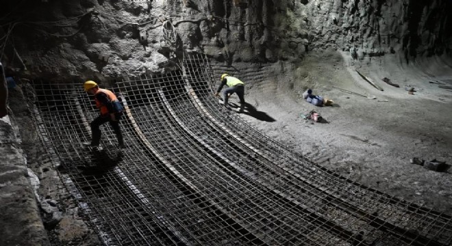 Kop Tüneli'nde göçük: 1 ölü, 2 yaralı