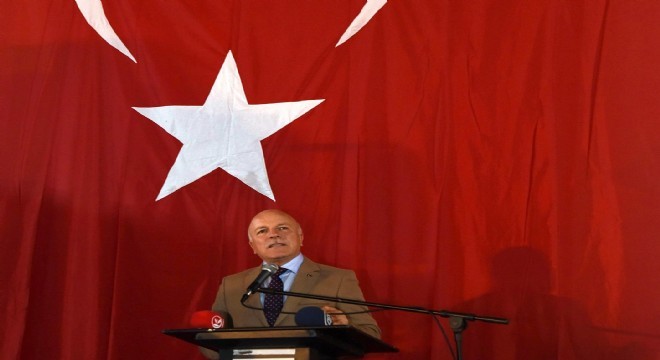 Sekmen: ‘Atatürk’ü milletçe rahmetle anıyoruz’