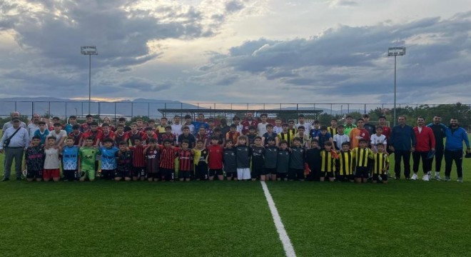 U14 Bölge Karmaları seçmeleri yapılıyor