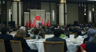 'Türkiye'nin güçlü olmak dışında seçeneği yoktur'