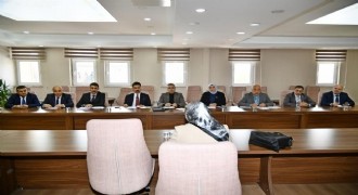 Vali Çiçek vatandaşların sorunlarını dinledi