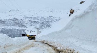 Zorlu kış şartlarında hasta kurtarma operasyonu